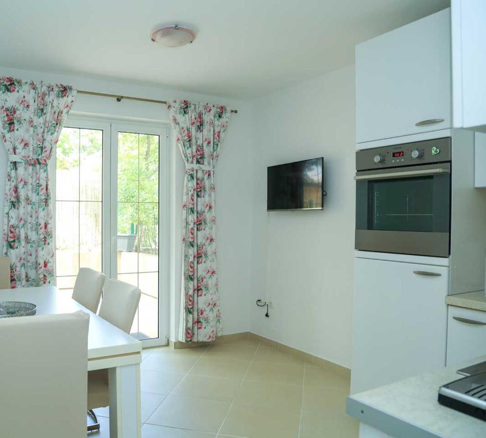 Adrian-Apartments-51511-Malinska-Otok-Krk Primorska 21 Bagian luar foto